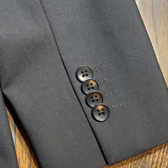 Theory men’s 40R black suit coat - Picture 6 of 11